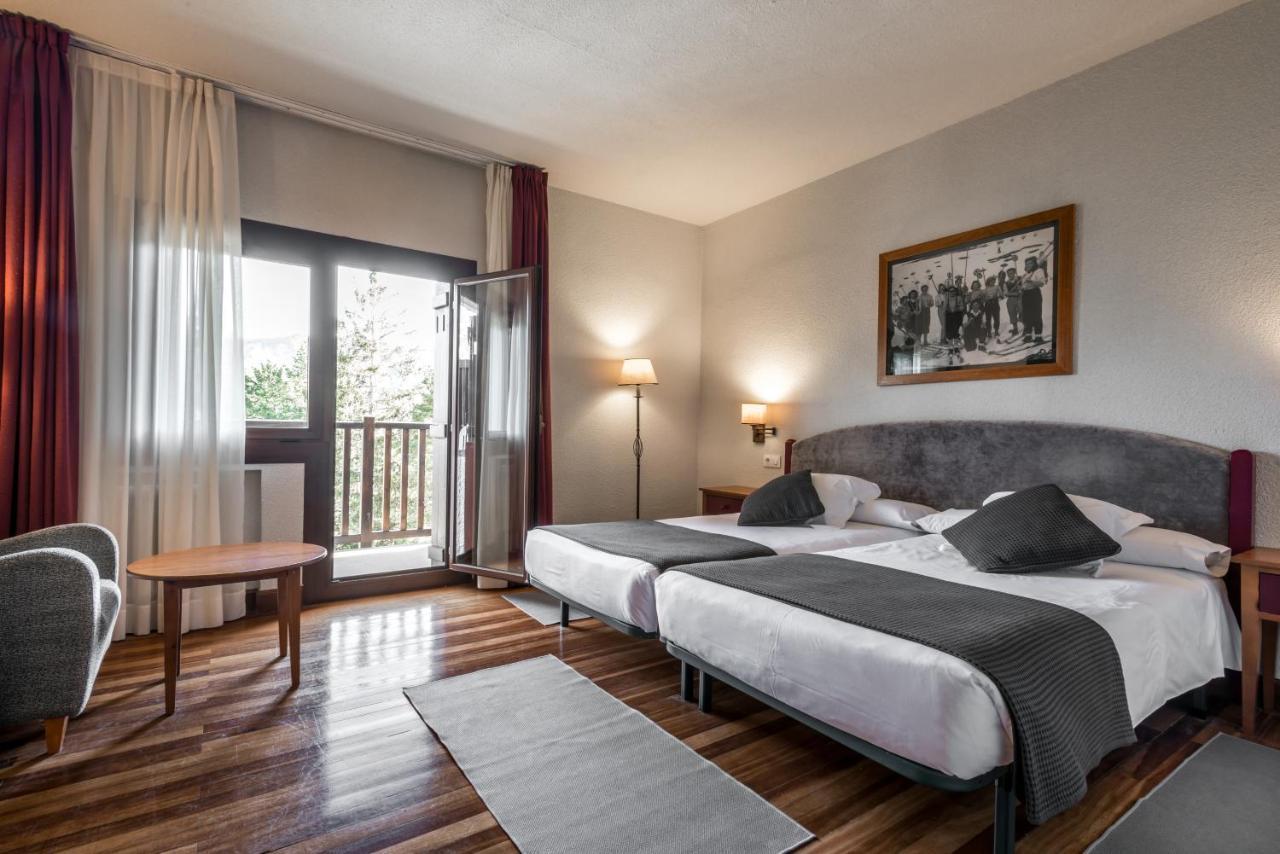 Snoe Hotel フォルミガル エクステリア 写真